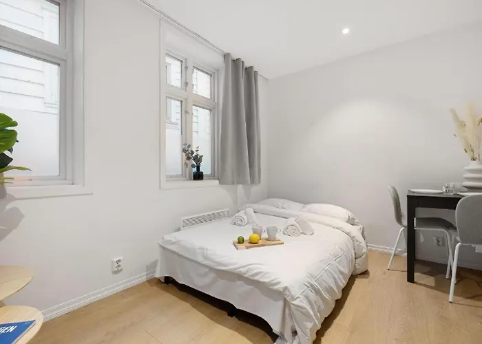 Behind Bryggen - Renovated - Budget Friendly 卑爾根