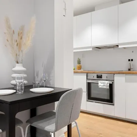 Behind Bryggen - Renovated - Budget Friendly * Bergen